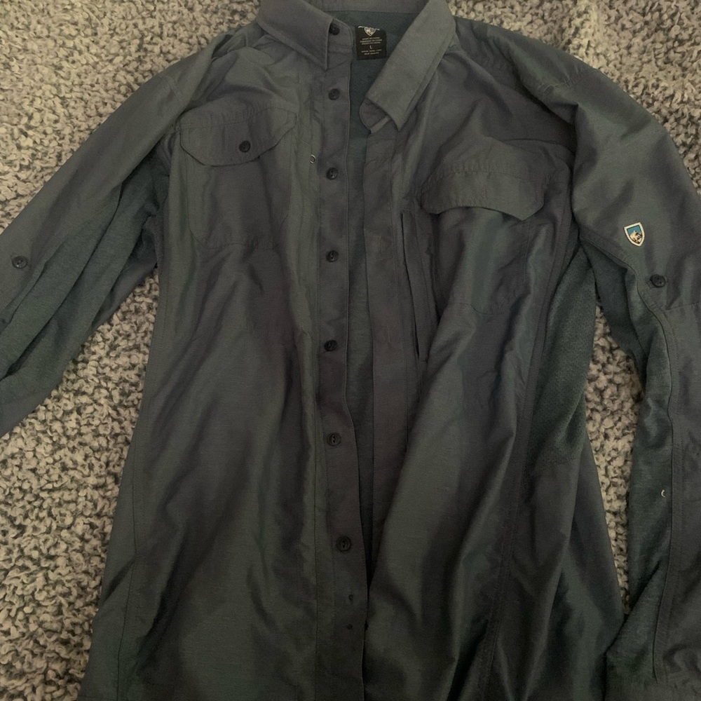 Size Large Kühl button up long sleeve